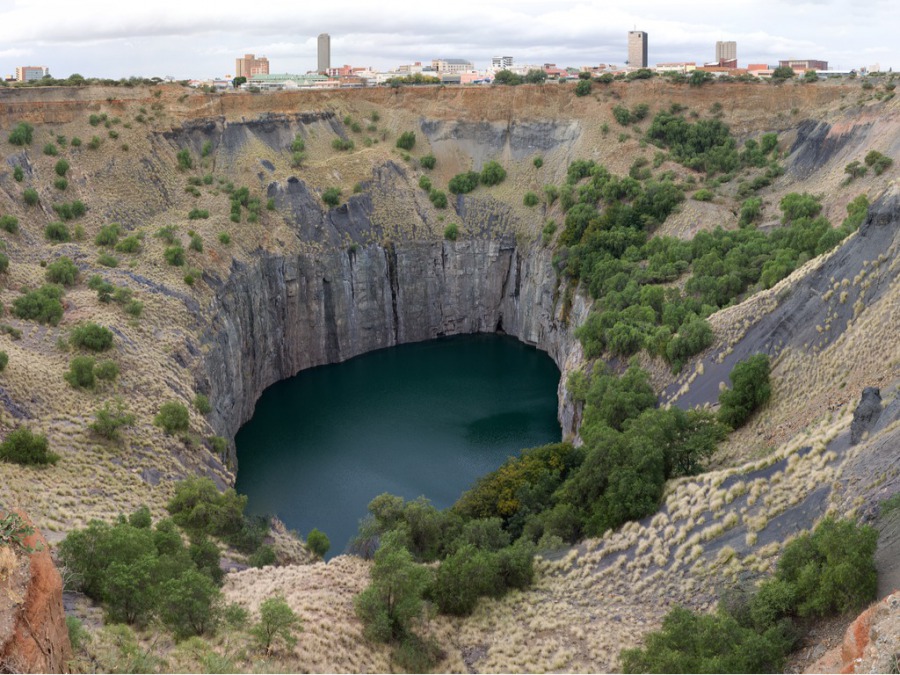 南アフリカのダイヤモンド鉱山巡りをして地球の神秘を目の当たり